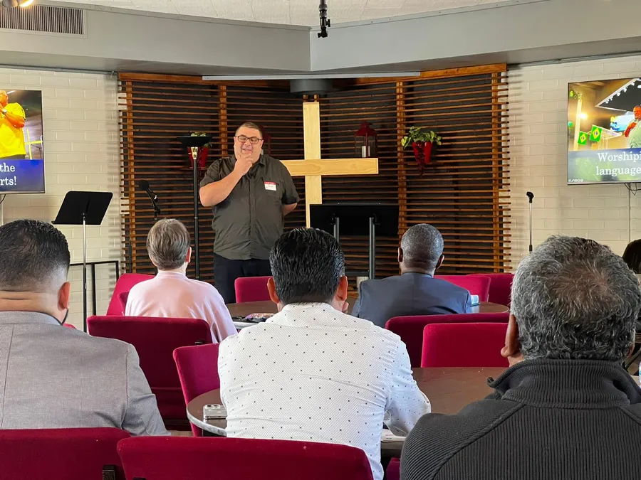 Rafael Viana teaching at the Inspire gathering in Orange County, California